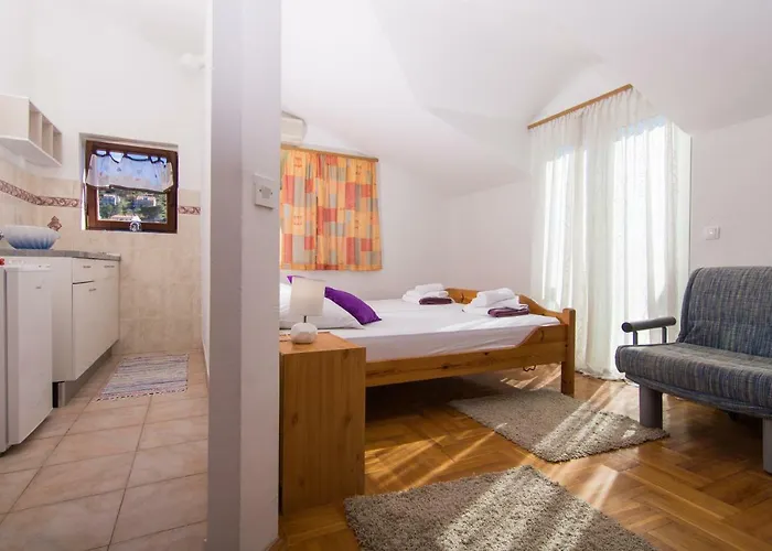 Jadran Ciovo 3*