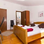 Jadran Ciovo Gæstehus Trogir
