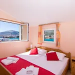 Jadran Ciovo Πανσιόν