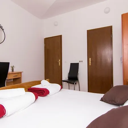 بيت ضيافة Jadran Ciovo تروغير