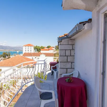 Jadran Ciovo بيت ضيافة 3*