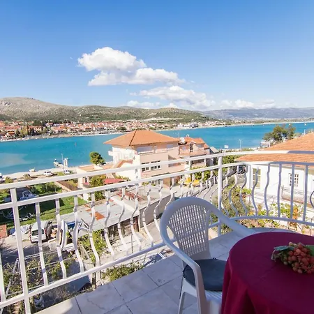 بيت ضيافة Jadran Ciovo تروغير