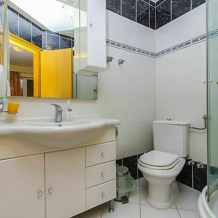 Jadran Ciovo بيت ضيافة 3*